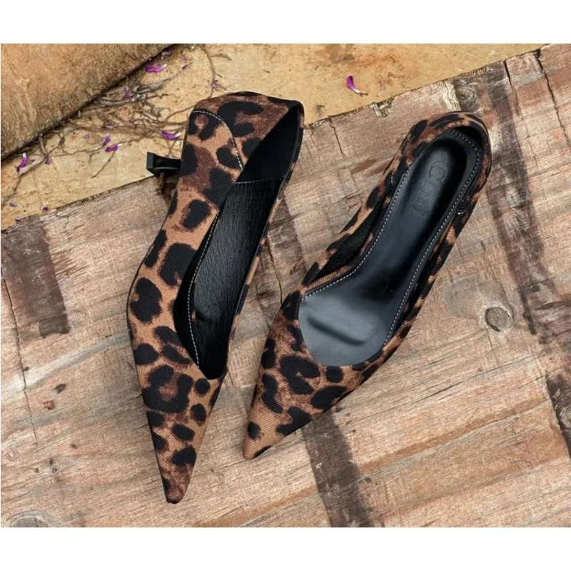 2024 여성 섹시한 하이힐 부르고뉴 누드 펌프 스트리 - Women'S Fashion Footwear 리뷰 및 가격